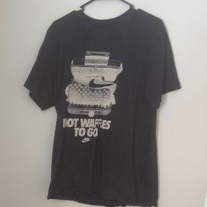 Nike Black 'Hot Waffles To Go' Men's T-Shirt